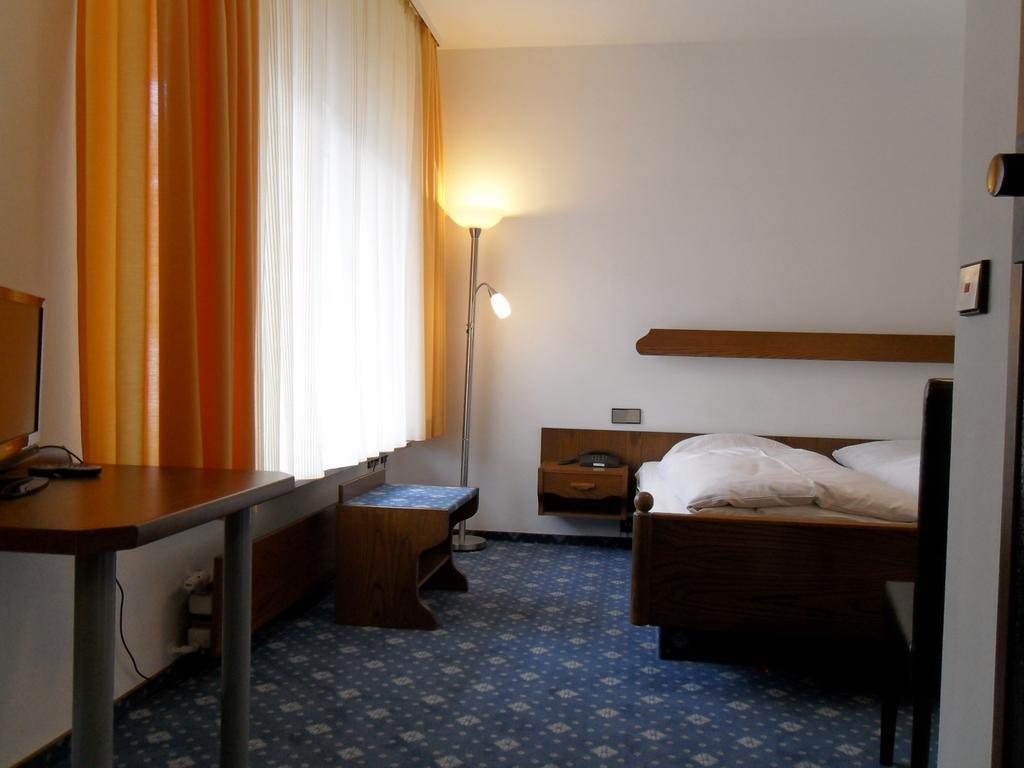 Hotel Gasthof Traube Kernen Exterior foto